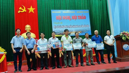 Trung tâm Khuyến nông Phú Yên tổ chức Hội nghị, hội thảo: “Một số giải pháp phát triển chăn nuôi gia cầm bền vững”