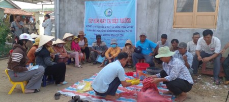 0:02 / 4:07   Hướng dẫn nông dân kỹ thuật ngâm, ủ, xử lý lúa giống tại xã Eabá, huyện Sông Hinh